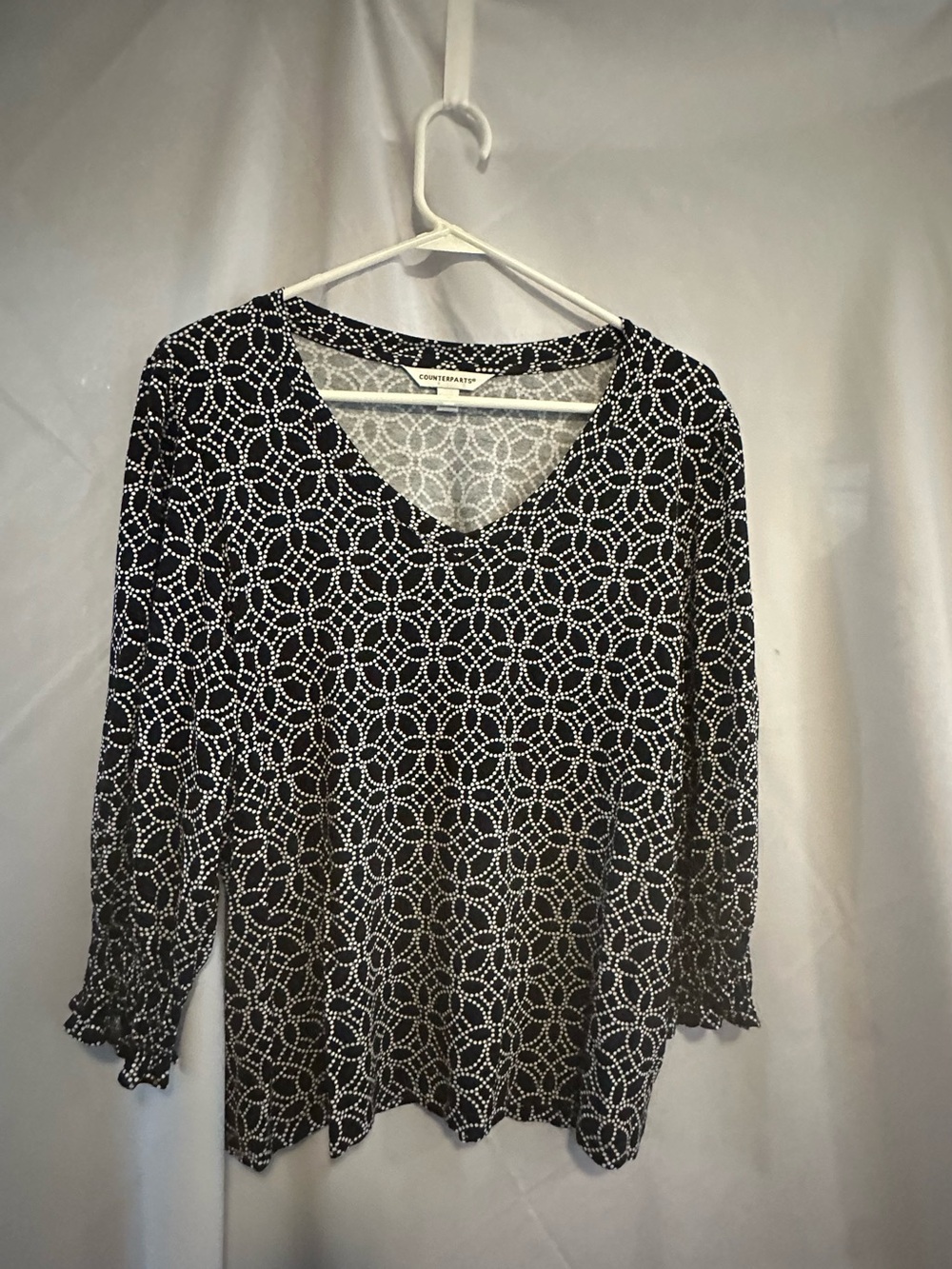 Counterparts Black & White V-Neck Patterned Women's Top